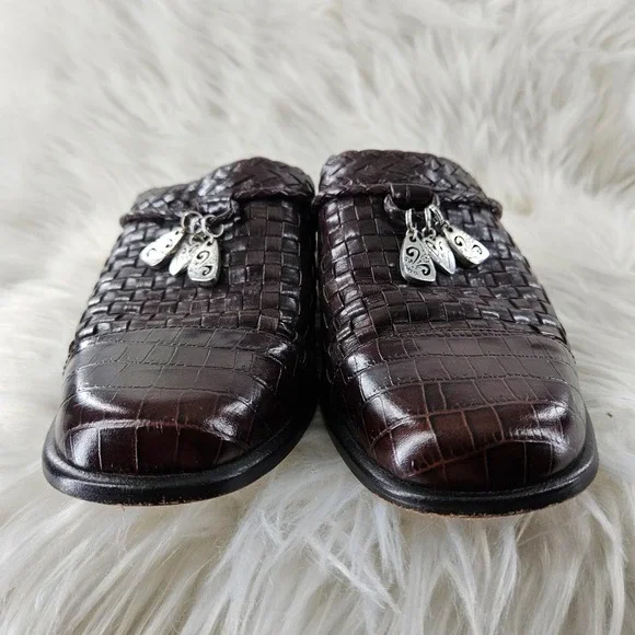 Brighton Franki Mules Womens 8 Brown Leather Croc Alligator Embossed Woven Charm - Picture 2 of 13